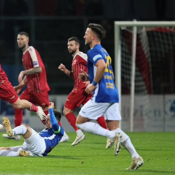 SC Fortuna Köln vs. 1. FC Düren, Mittelrheinpokal, Bitburger Pokal, von links: Henri Carlo Matter (Fortuna), Adam Matuschyk (Düren), 27.02.2024, Bild: Herbert Bucco