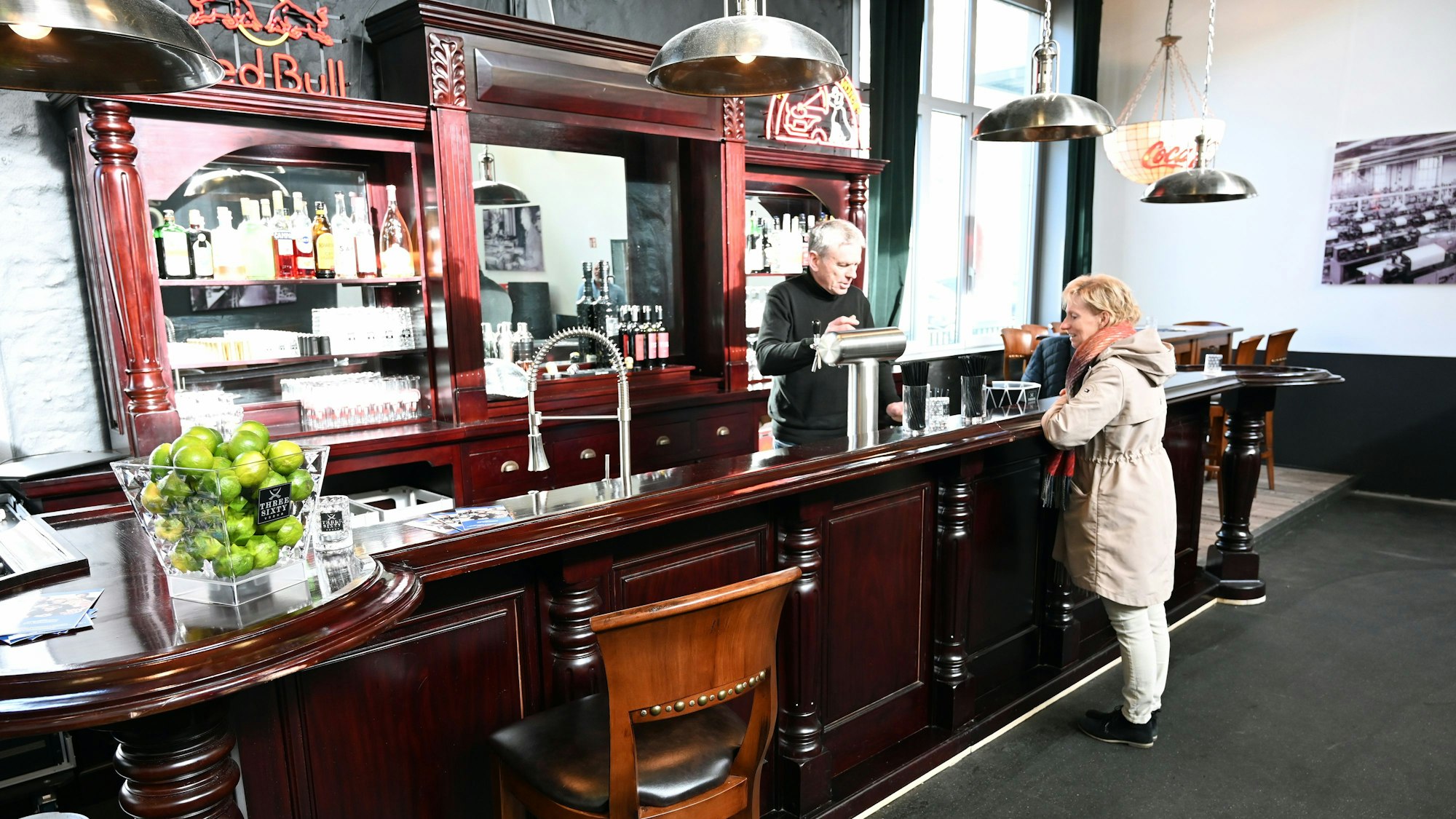 Eine neue Theke in der Alten Drahtzieherei in Wipperfürth.