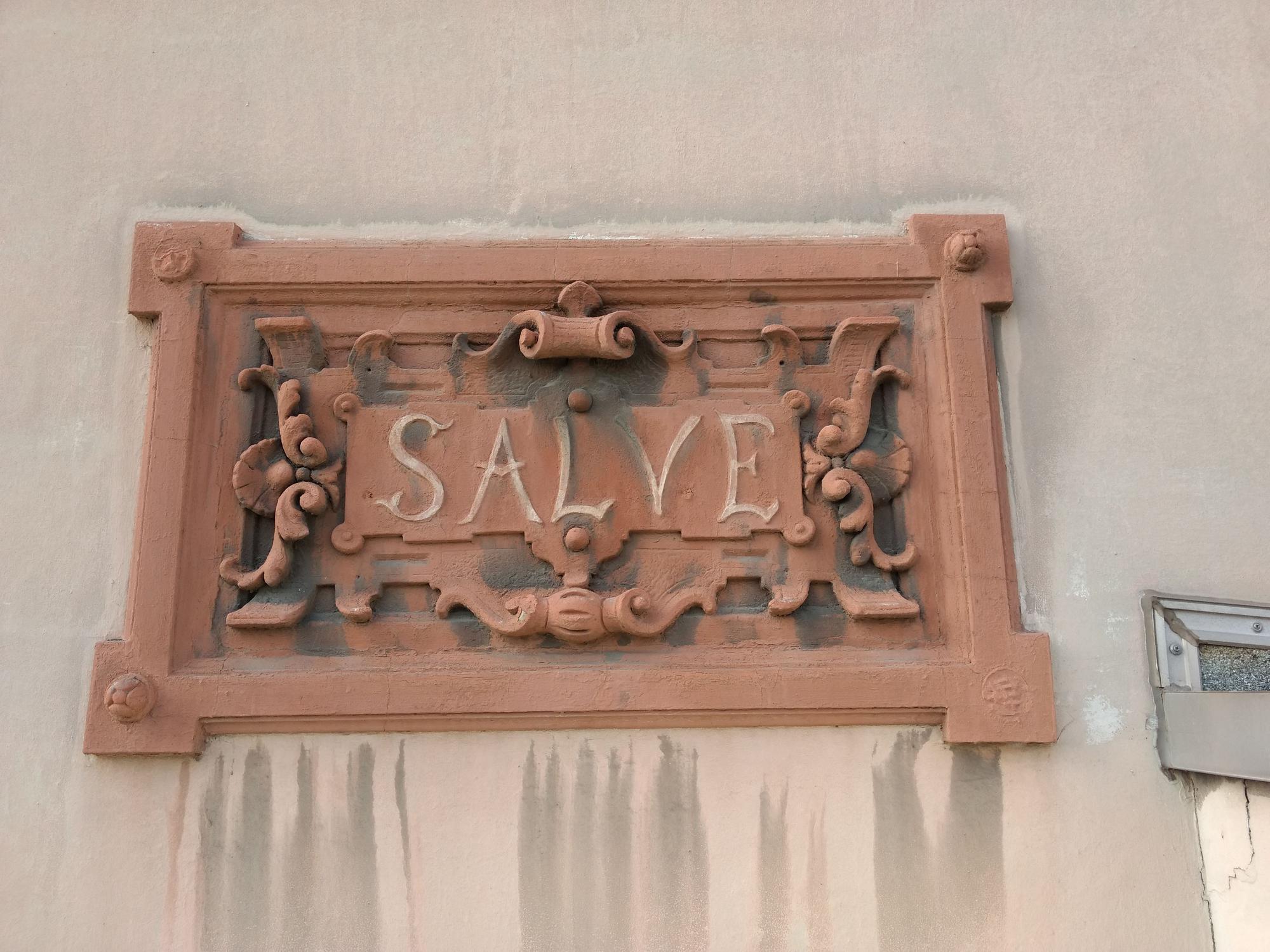 Detail an dem denkmalgeschützten Bestandsgebäude Manforter Straße 31 aus dem Jahr 1896