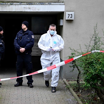 In diesem Gebäude wohnte Daniela Klette unter dem Namen Claudia Ivone offenbar rund 20 Jahre. Aufgefallen ist das niemandem.