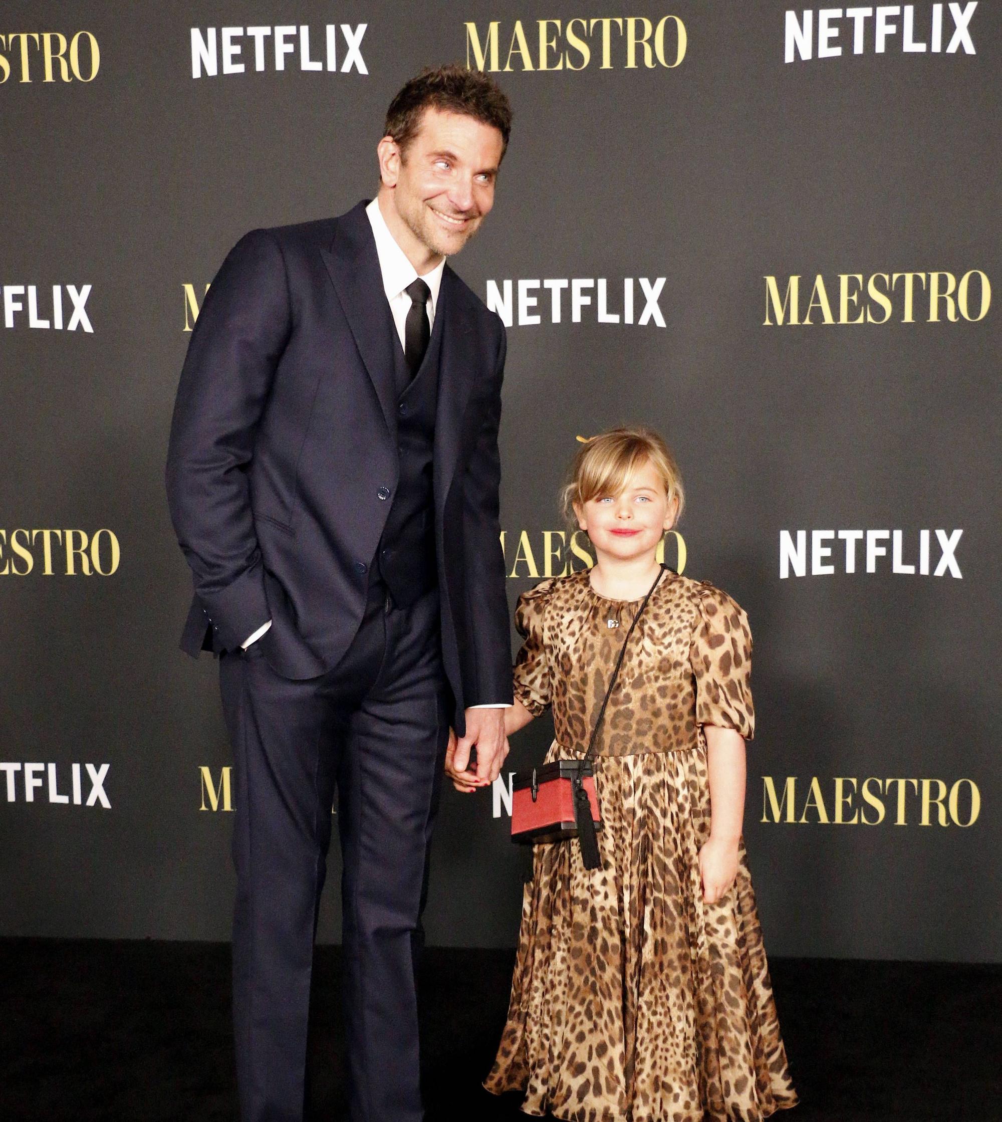 Bradley Cooper mit seiner Lea auf dem roten Teppich in Los Angeles.
