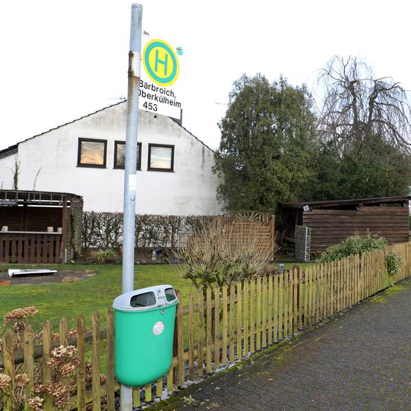 Laut Wupsi steht die einsamste Bushaltestelle Bergisch Gladbachs in Oberkühlheim.