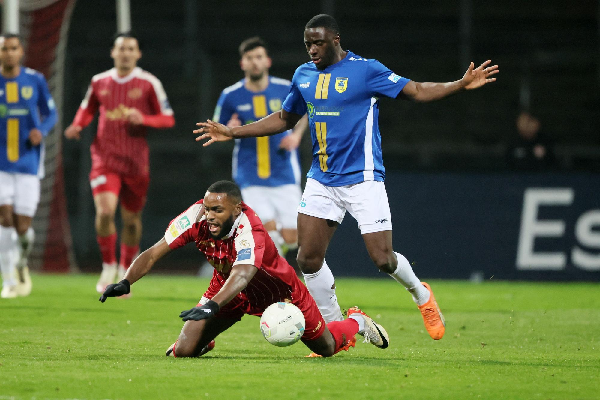 SC Fortuna Köln vs. 1. FC Düren, Mittelrheinpokal, Bitburger Pokal, vorne: Arnold Budimbu (Fortuna), 27.02.2024, Bild: Herbert Bucco