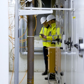 Mitarbeiter der Kölner Firma Apleona Wolfferts