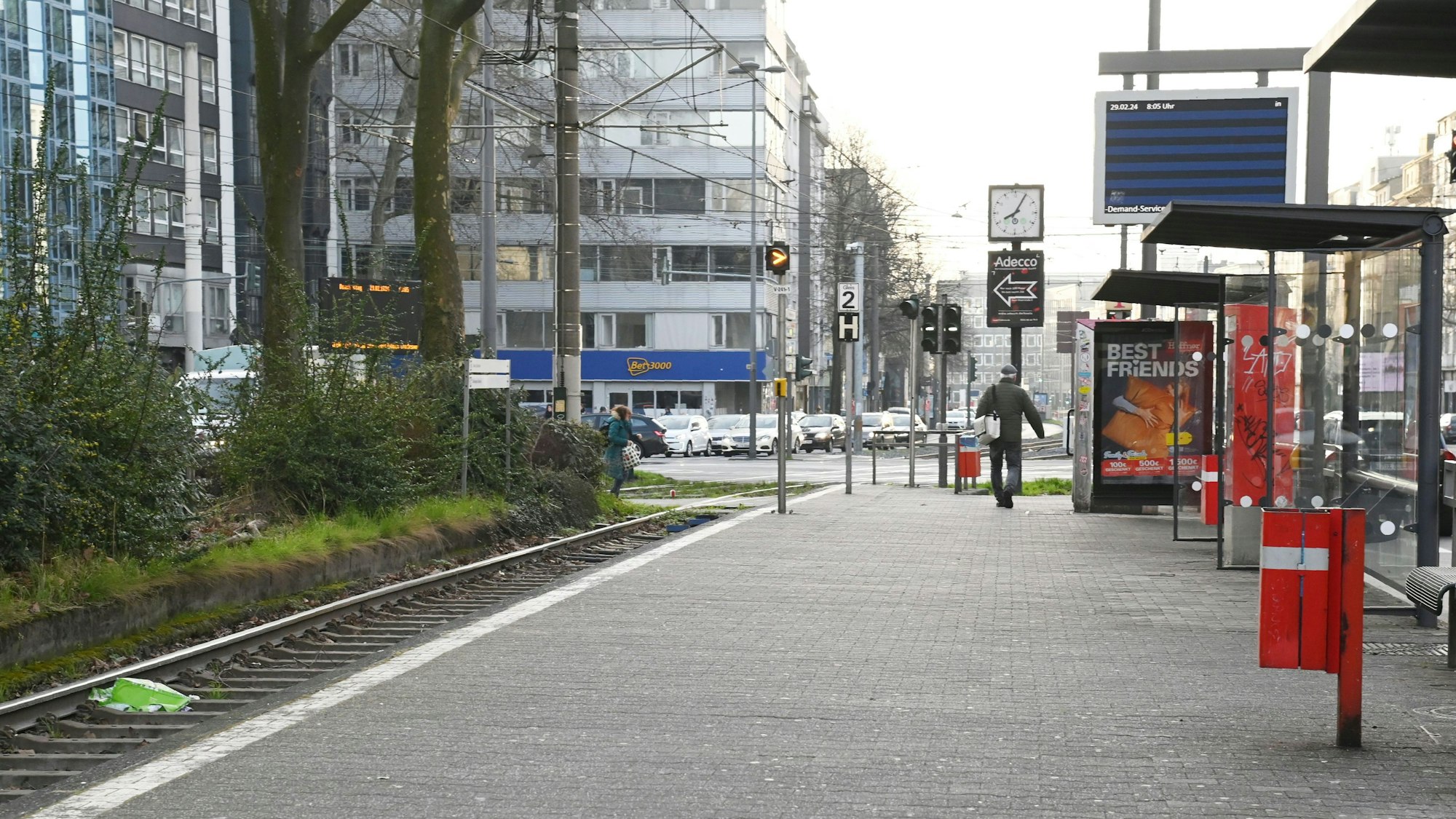 Aufgrund des ÖPNV-Warnstreiks fahren erneut ganztägig weder Busse noch Stadtbahnen der Kölner Verkehrsbetriebe (KVB).
