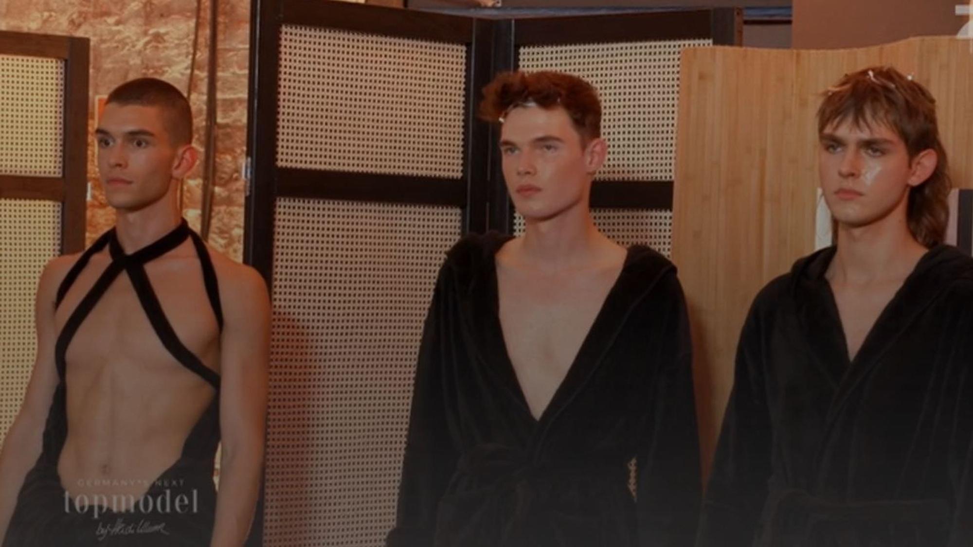 Jedes der vorausgewählten Models mussten nicht nur Heidi, sondern auch Mode-Ikone Jean-Paul Gaultier überzeugen. Hier sind drei Male-Models zu sehen.