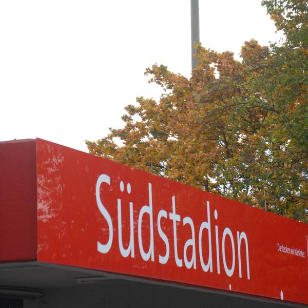 Der Eingang des Südstadions in Köln-Zollstock