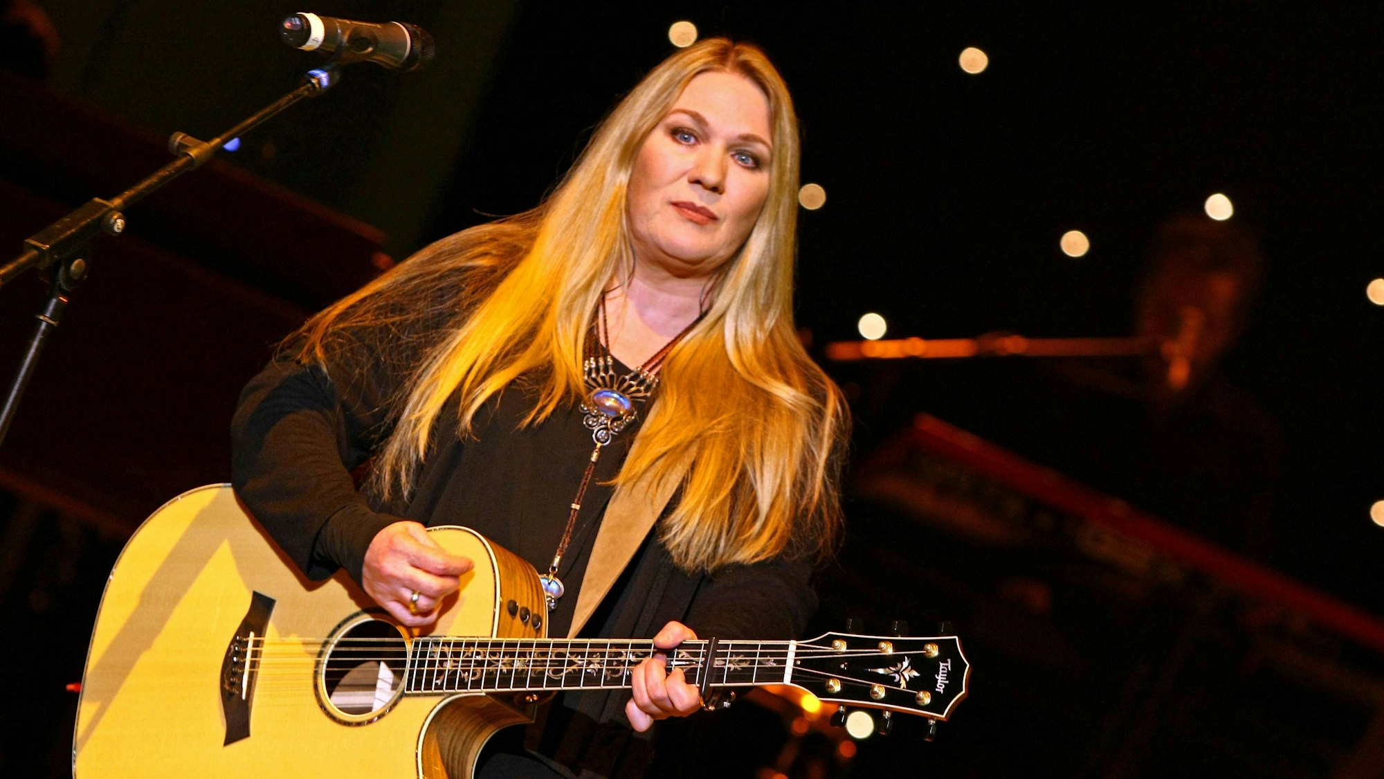 Juliane Werding bei einem Live-Auftritt 2008.