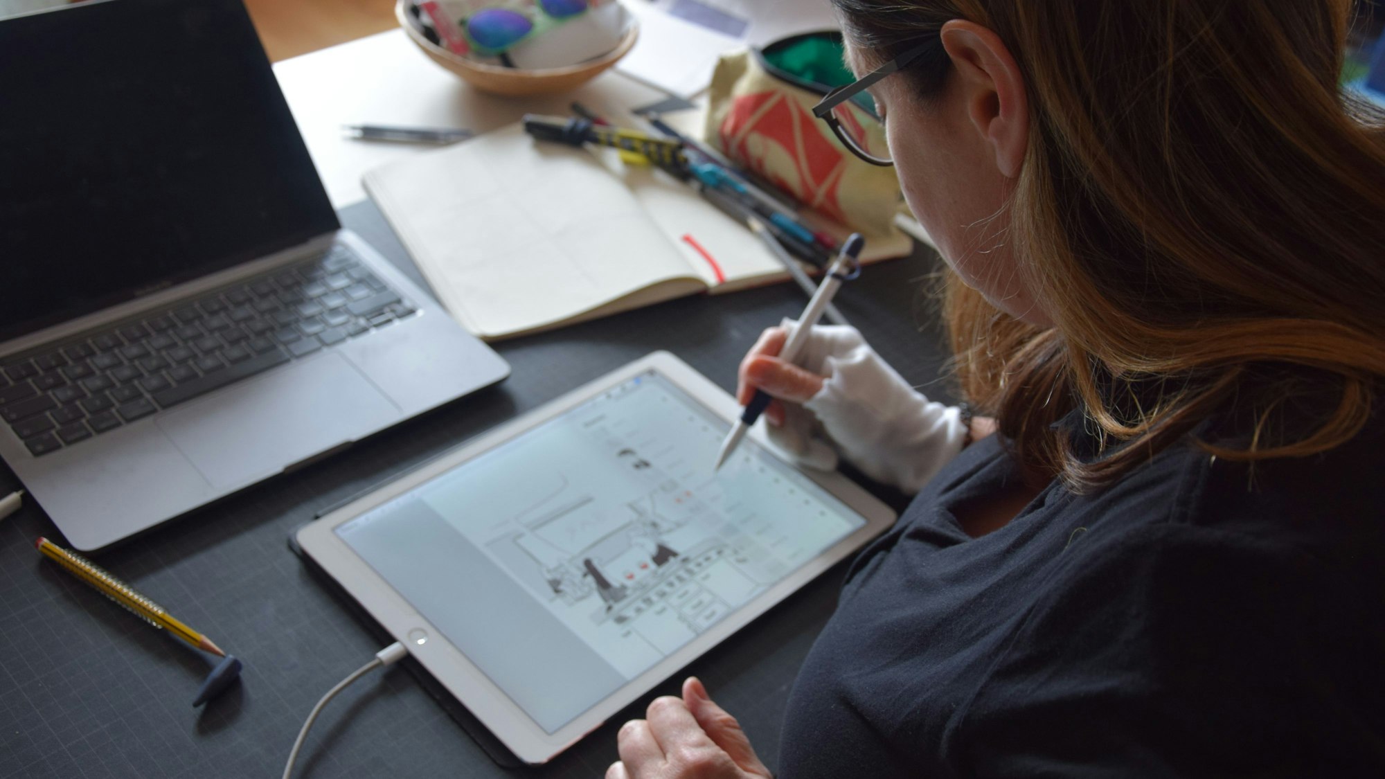 Ruth Hebler bei der Arbeit