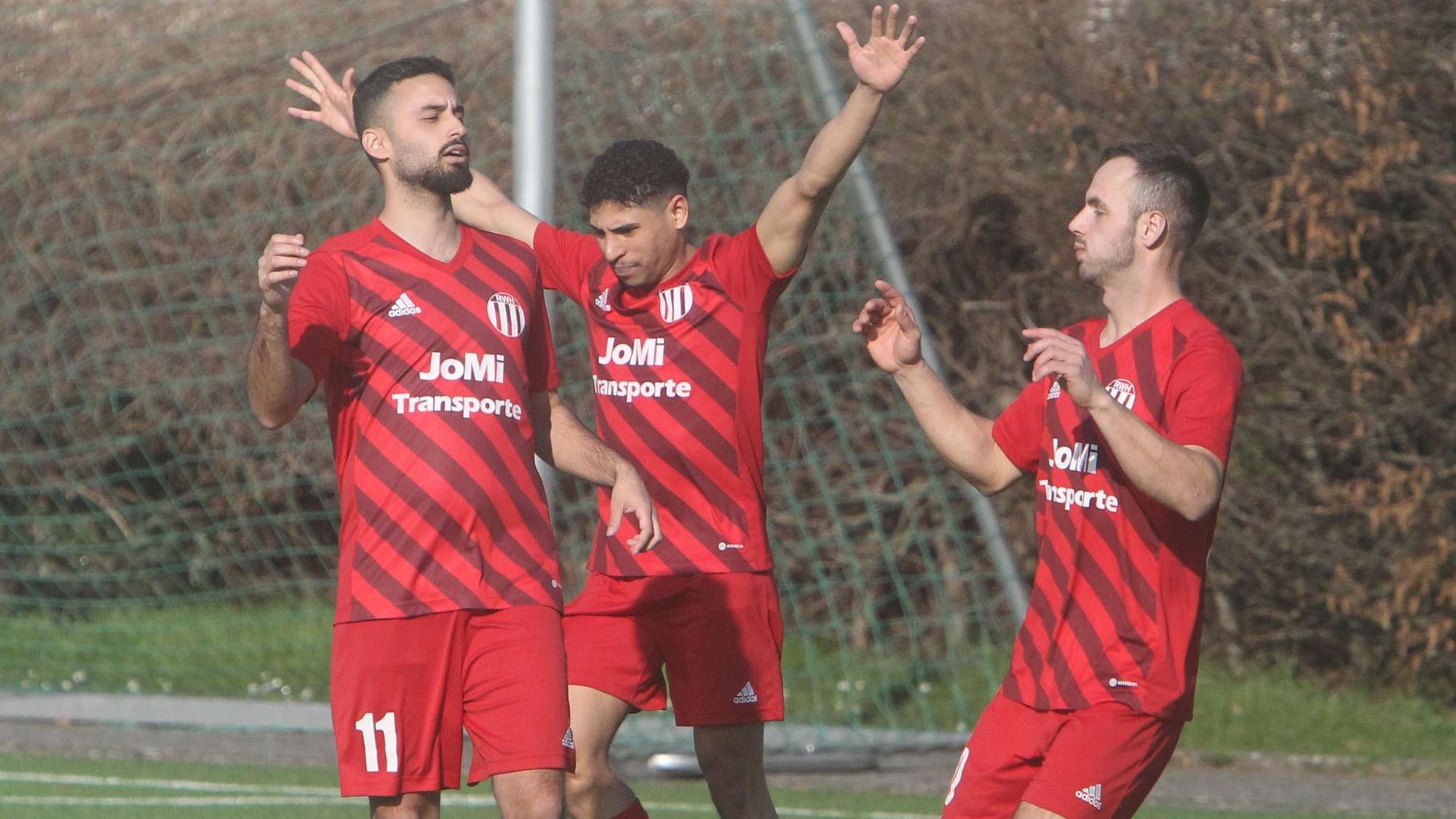 Edon Klinaku (rechts)