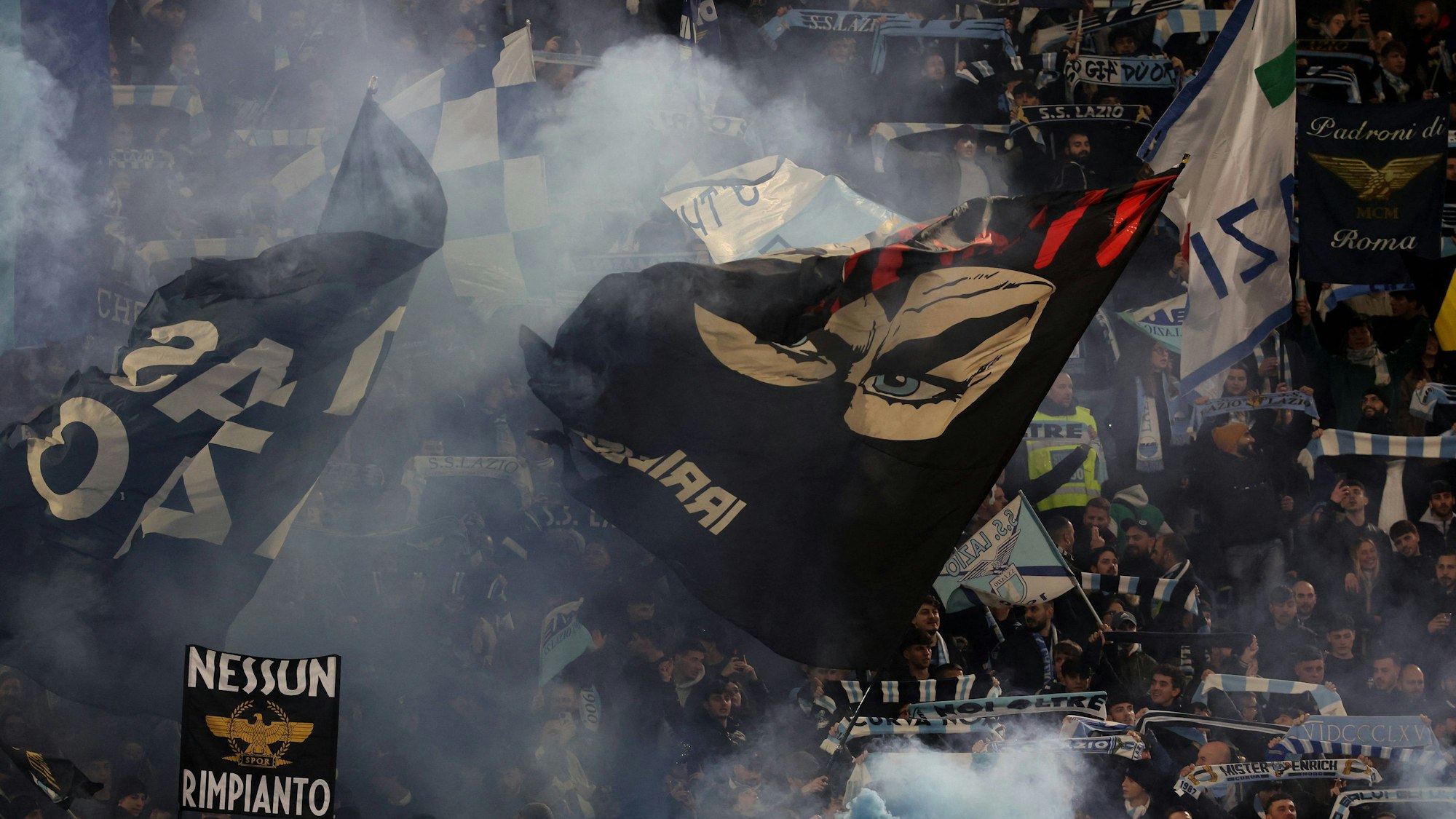 Fans von Lazio Rom während einer Partie in der Serie A.