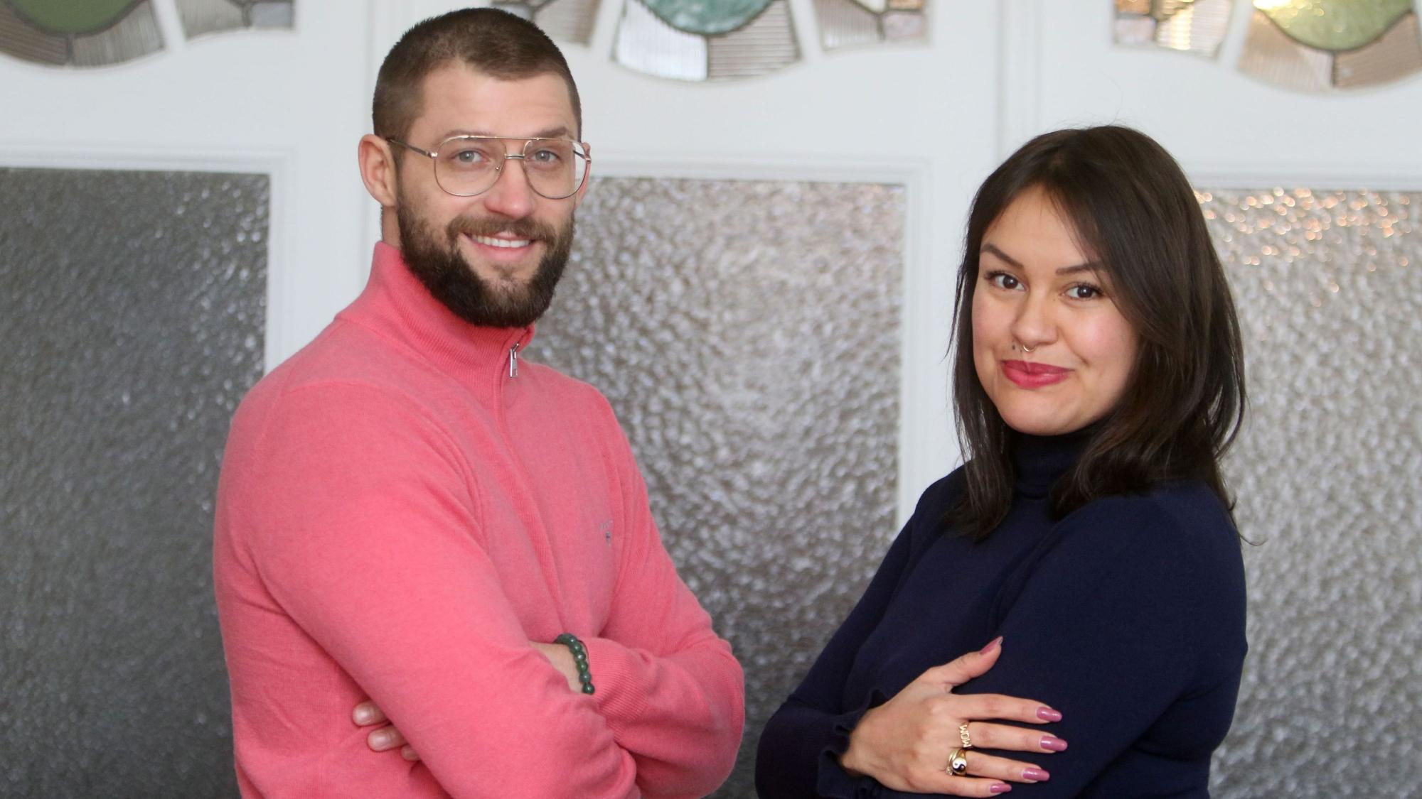 Sonja Mertes-Lipfert und Tim Lipfert in ihrer Wohnung im Agnes-Viertel.