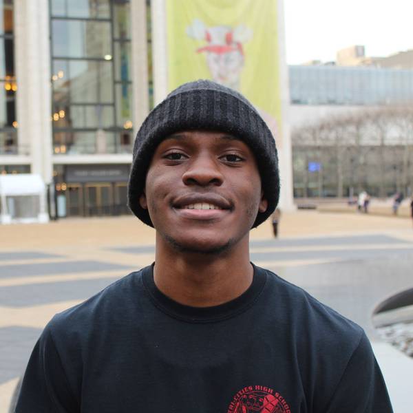 Tubist Joshua Williams gastiert beim Start-Festival der Bayer-Kultur in Leverkusen 2024.