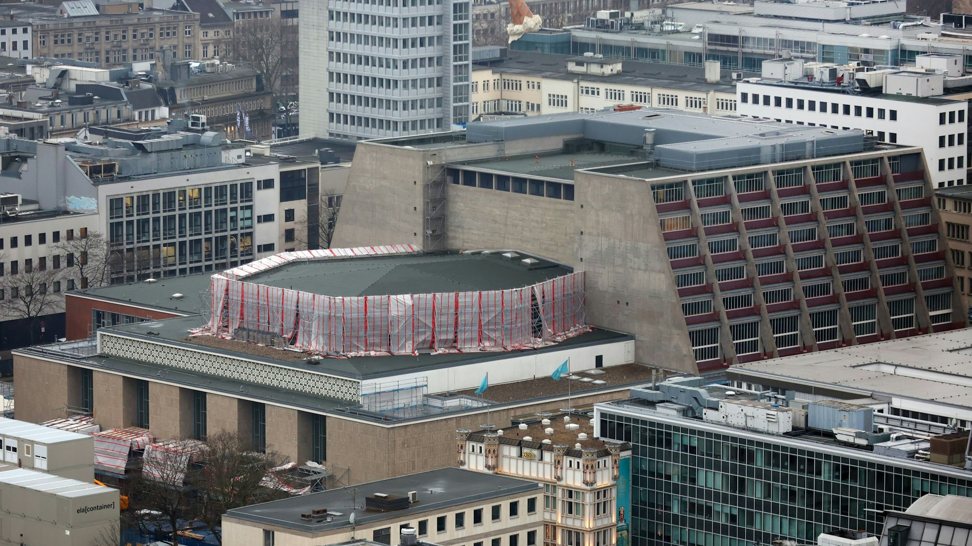 Die Oper und das Schauspielhaus am Offenbachplatz