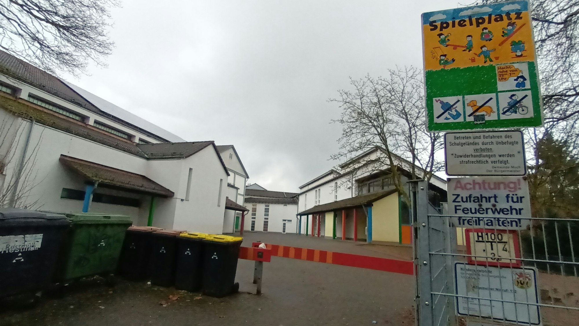Der Erweiterungsbau für die Grundschule Klosterstraße, für den ursprünglich acht Millionen Euro im Haushaltsplanentwurf standen, wird erneut verschoben.