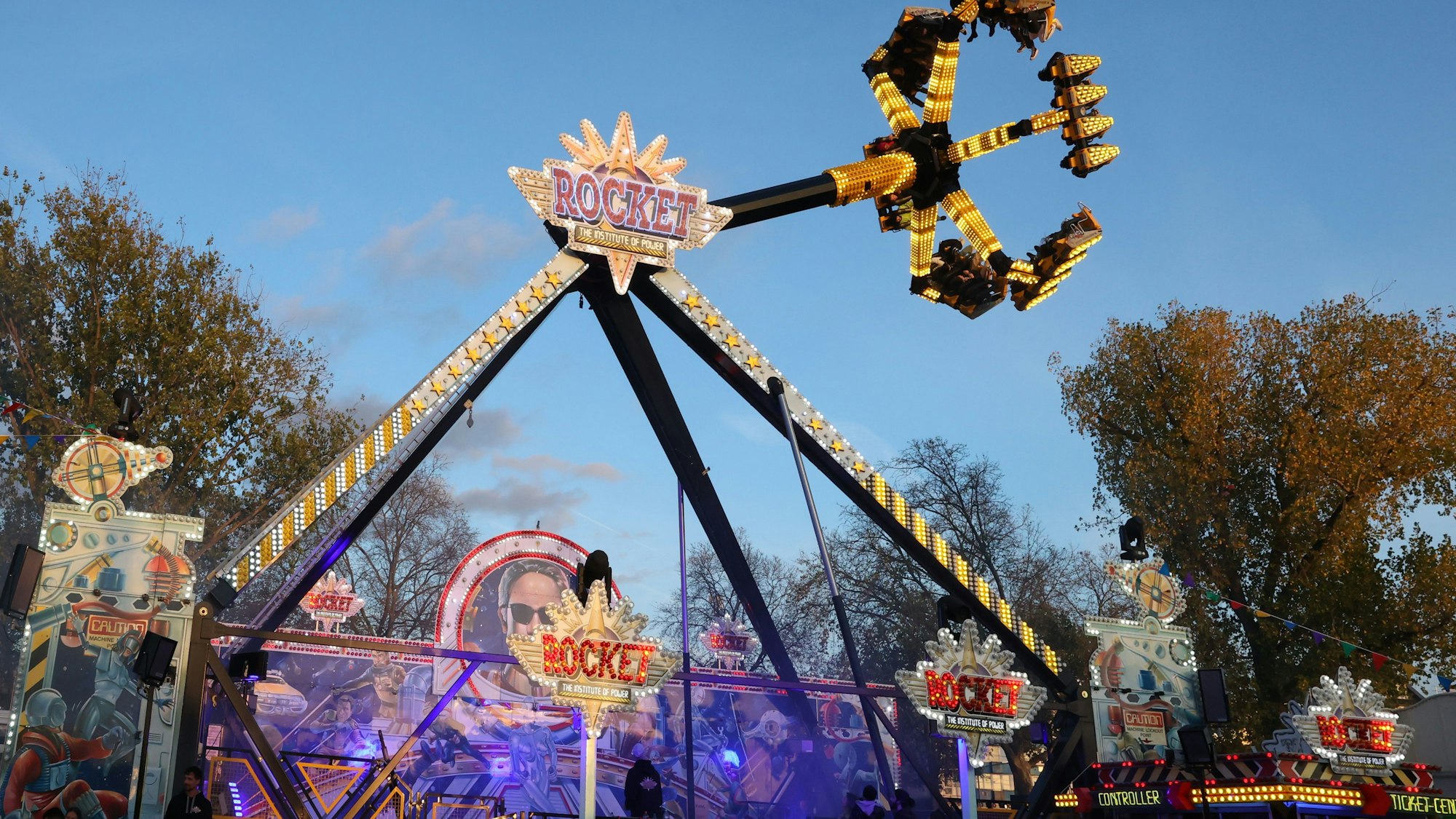 Das Frühlingsvolksfest in Deutz ist ein beliebter Spaß.