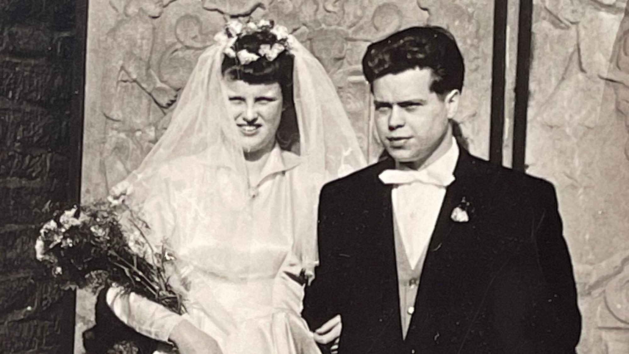 Am 10. März 1959 haben Christel und Werner Stölitg kirchlich und auch standesamtlich geheiratet. Dies ist das Hochzeitsfoto von damals.