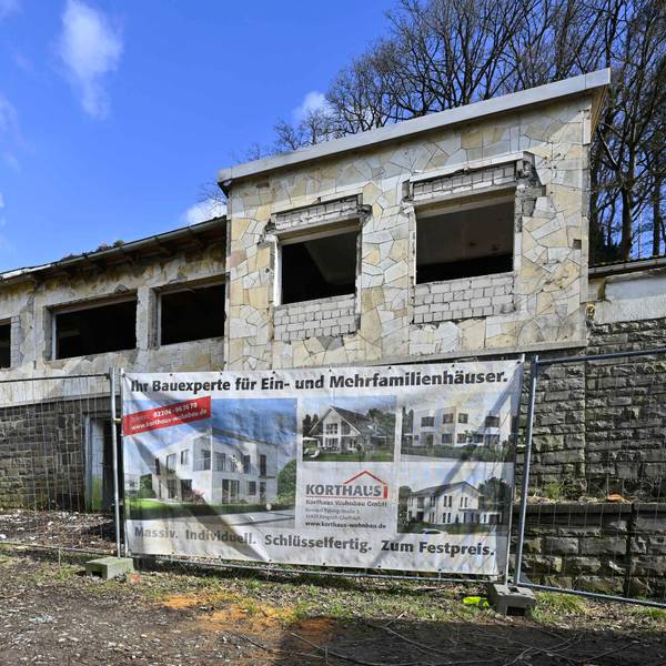 06.03.2024
Gummersbach Lantenbach
Baggersee-Terrassen mit Michael Korthaus