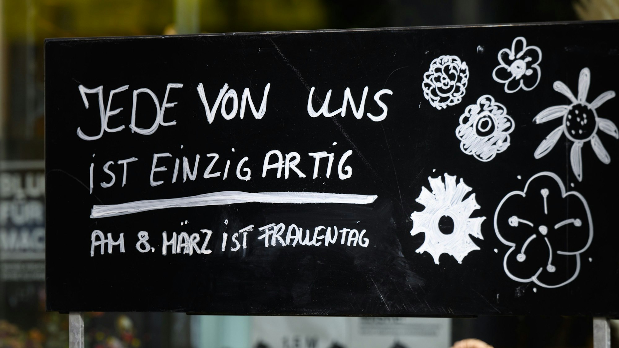 Am 8. März nehmen Frauen auf der ganzen Welt unter dem Motto „Internationaler feministischer Kampftag“ an Demonstrationen teil.