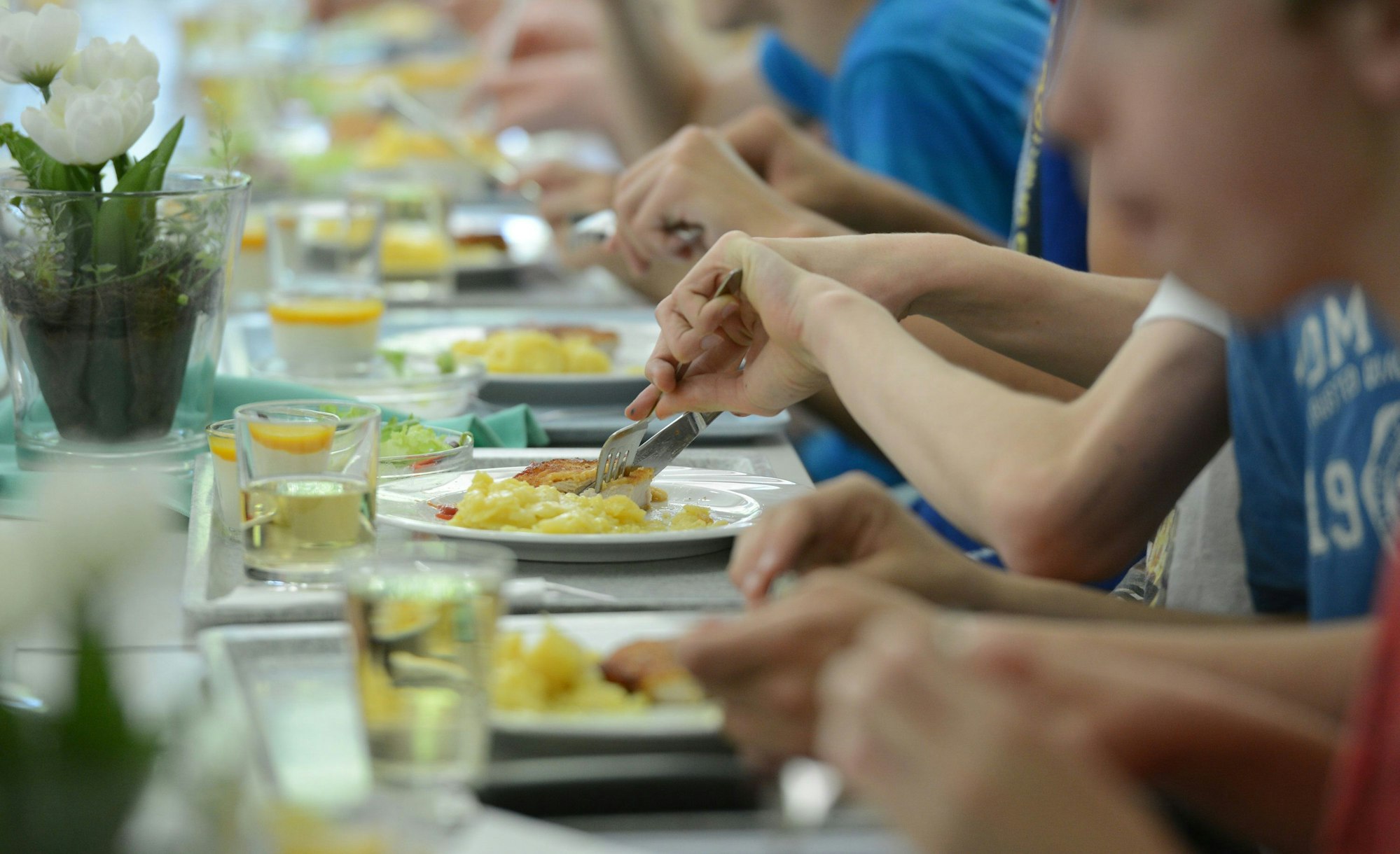 Mittagessen in einer Schule