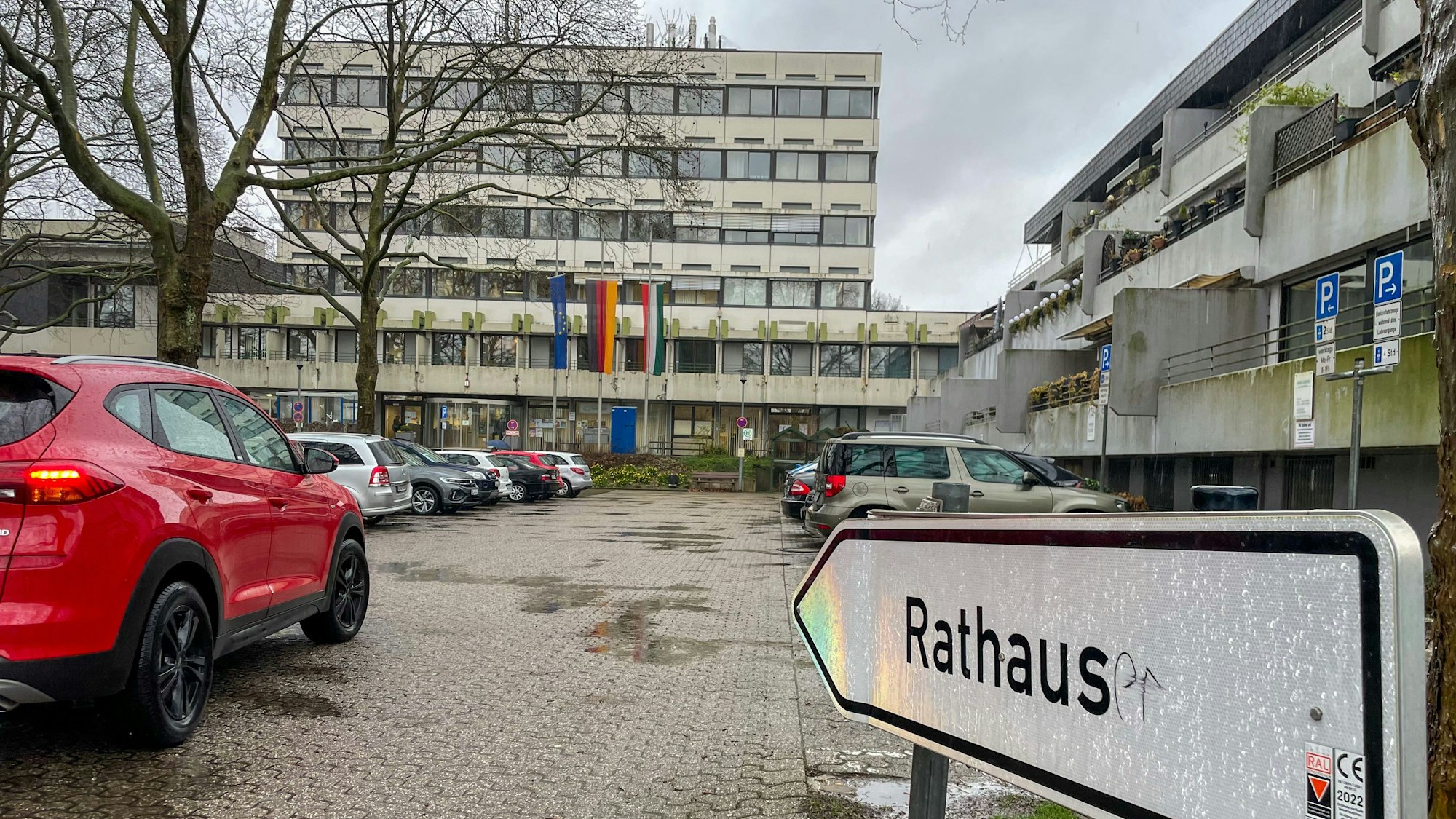 Auch das Rathaus in Leichlingen ist PCB-belastet.