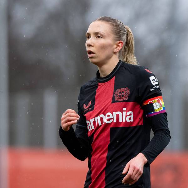 Elisa Senß Bayer 04 Leverkusen, 06, GER, Bayer 04 Leverkusen vs TSG 1899 Hoffenheim, Fussball Google Pixel Frauen Bundesliga, 14. Spieltag, Saison 2023/2024, 18.02.2024 DFB regulations prohibit any use of photographs as image sequences and/or quasi-video GER, Bayer 04 Leverkusen vs TSG 1899 Hoffenheim, Fussball Google Pixel Frauen Bundesliga, 14. Spieltag, Saison 2023/2024, 18.02.2024 Leverkusen *** Elisa Senß Bayer 04 Leverkusen, 06 , GER, Bayer 04 Leverkusen vs TSG 1899 Hoffenheim, Fußball Google Pixel Frauen Bundesliga, 14 Spieltag, Saison 2023 2024, 18 02 2024 DFB regulations prohibit any use of photographs as image sequences and or quasi video GER, Bayer 04 Leverkusen vs TSG 1899 Hoffenheim, Fussball Google Pixel Frauen Bundesliga, 14 Spieltag, Saison 2023 2024, 18 02 2024 Leverkusen Copyright: xEibner-Pressefoto/Memmlerx EP_MMR