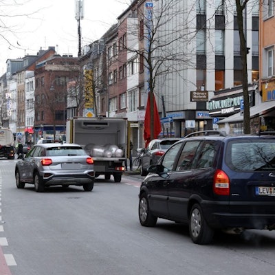 Szene von der Venloer Straße