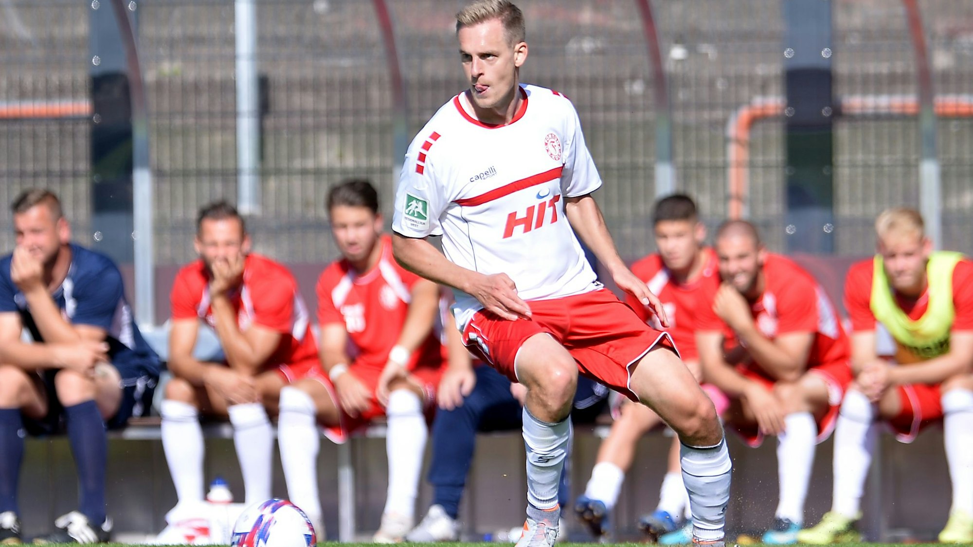 Fußball Regionalliga West 8. Spieltag: Schalke 04 U23 - Fortuna Köln am 15.09.2019 in der Mondpalast Arena in Herne
Lars Bender ( Fortuna Köln )
Foto: Thorsten Tillmann / FUNKE Foto Services