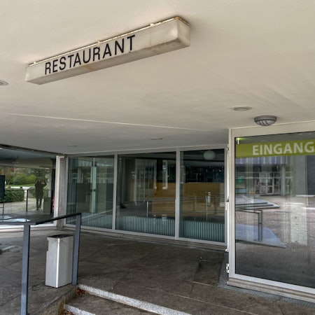 Bis Endes September 2024 will die Verwaltung die Ausschreibung für die Gastronomie im Forum veröffentlichen.