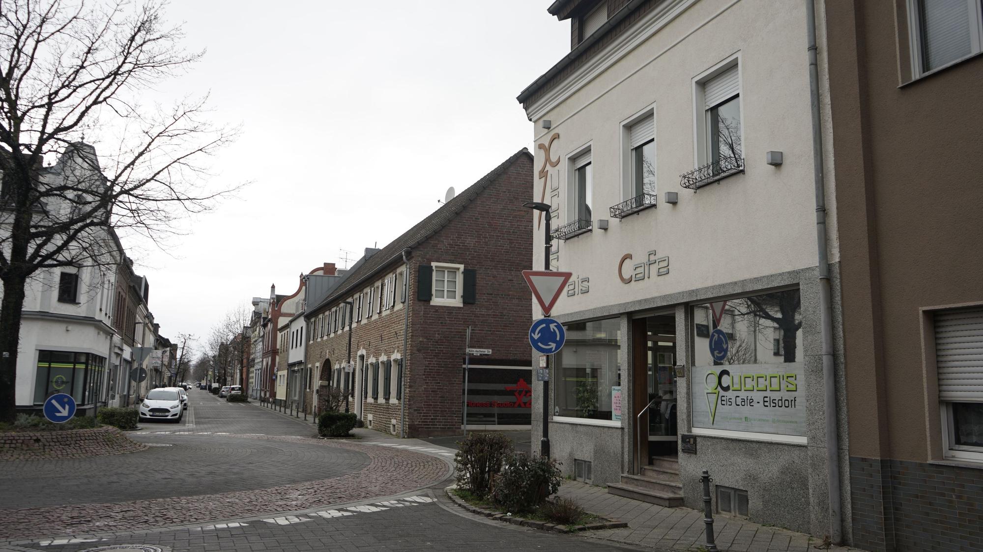 Das Eiscafé Cucco's Gelateria in Elsdorf in der Außenansicht