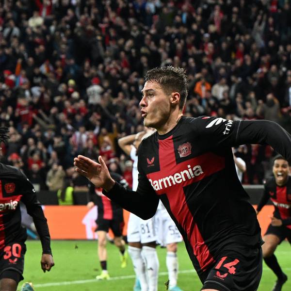 14.03.2024, Nordrhein-Westfalen, Leverkusen: Fußball: Europa League, Bayer Leverkusen - FK Karabach Agdam, K.o.-Runde, Achtelfinale, Rückspiele in der BayArena, Leverkusens Patrik Schick (r) jubelt nach seinem Tor zum 3:2. Foto: Federico Gambarini/dpa +++ dpa-Bildfunk +++