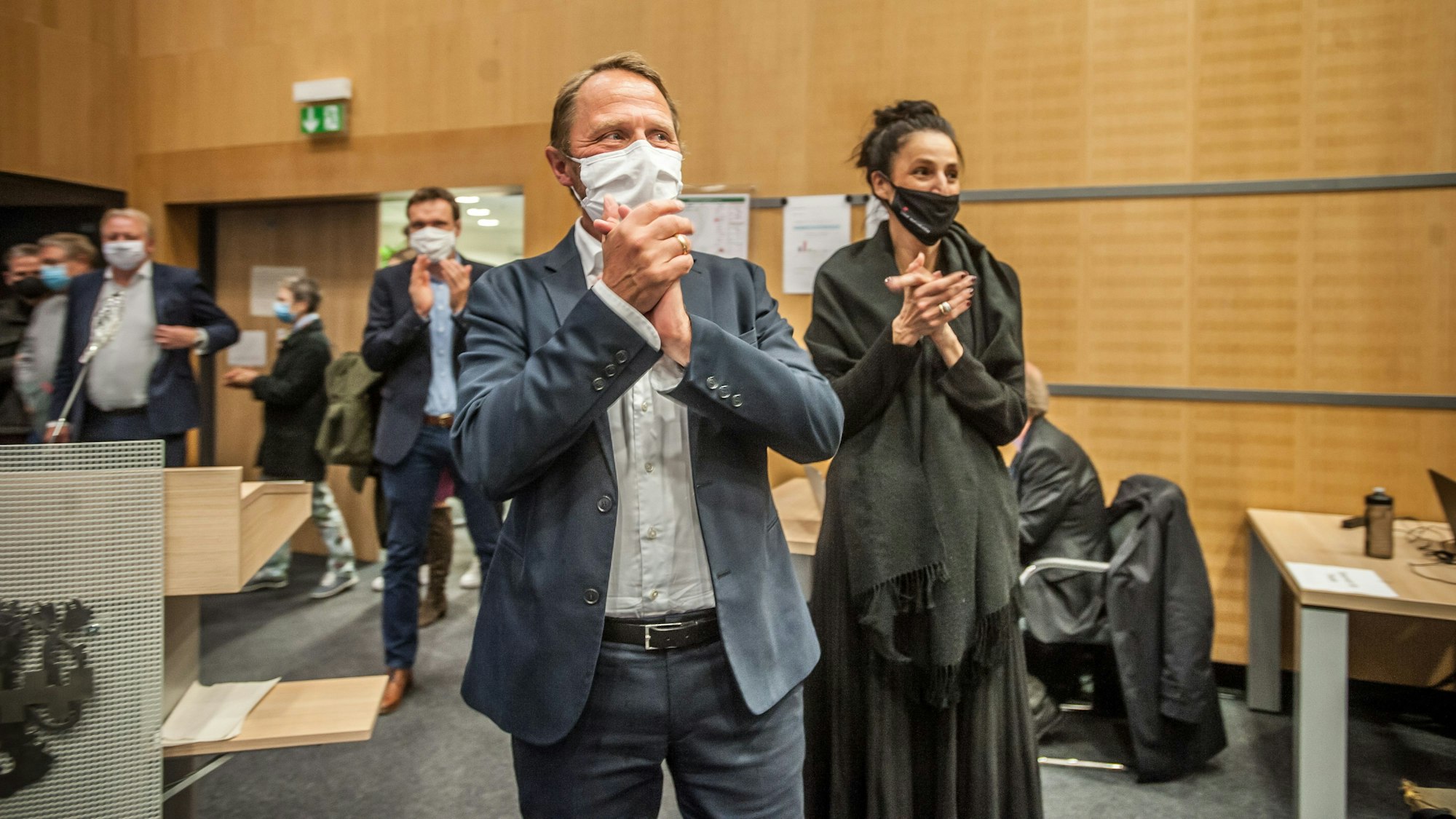 Noch unter Corona-Bedingungen: Der frisch wiedergewählte Uwe Richrath im September 2020.