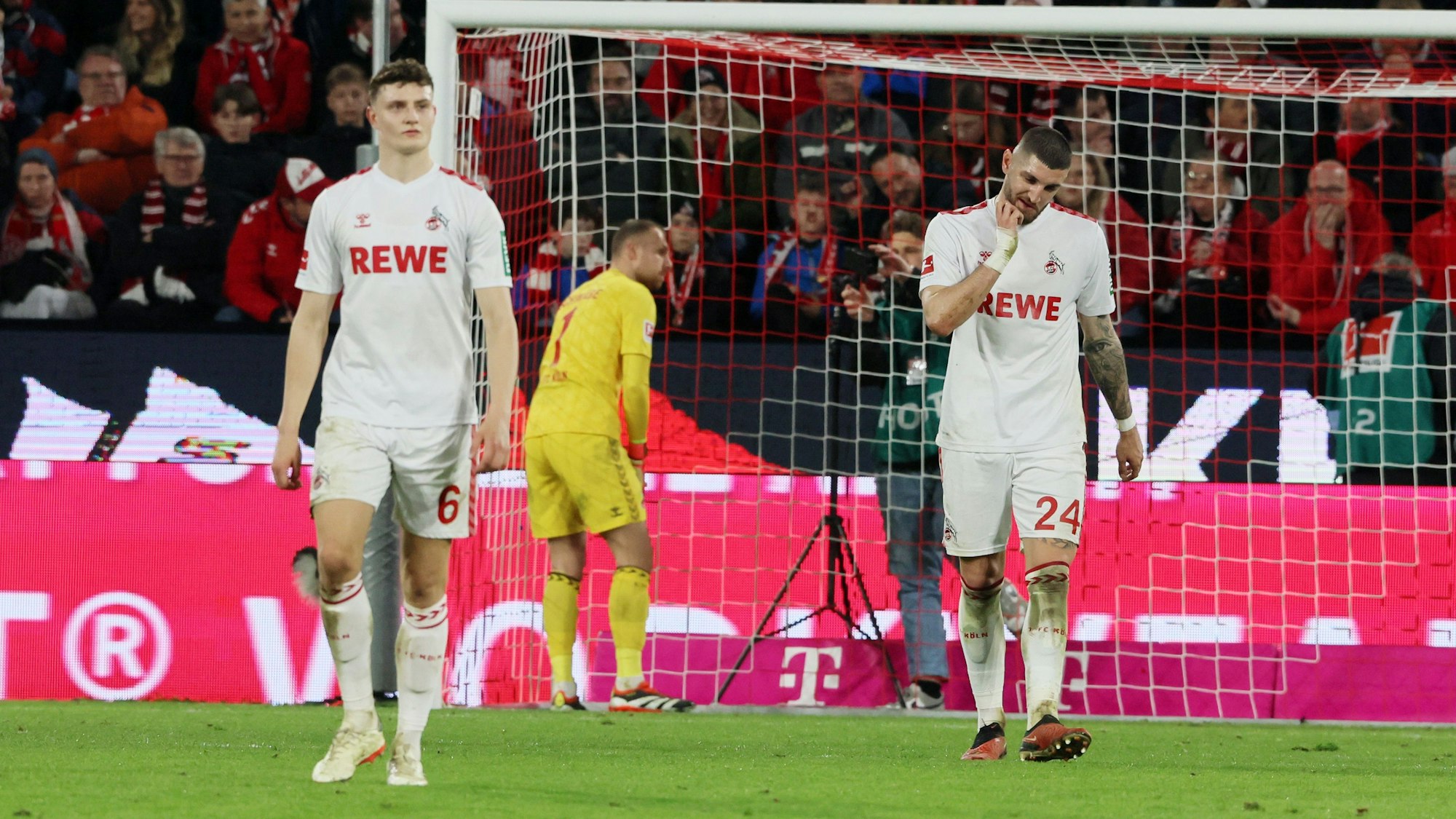 Kölner gehen nach Gegentreffer zum Anstoß