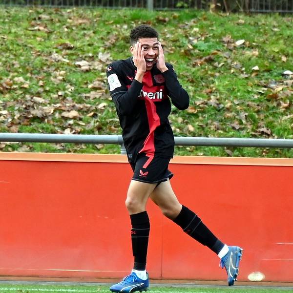 16.12.2023, Fussball-B-Junioren Bundesliga
Bayer 04 Leverkusen-1.FC Köln
Montrell Culbreath: Torschütze zum 1:0 für Bayer
Foto: Uli Herhaus