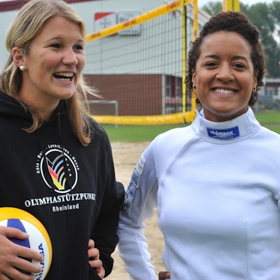 Isabell Schneider und Alexandrs Ndolo. BILD: RALF KRIEGER