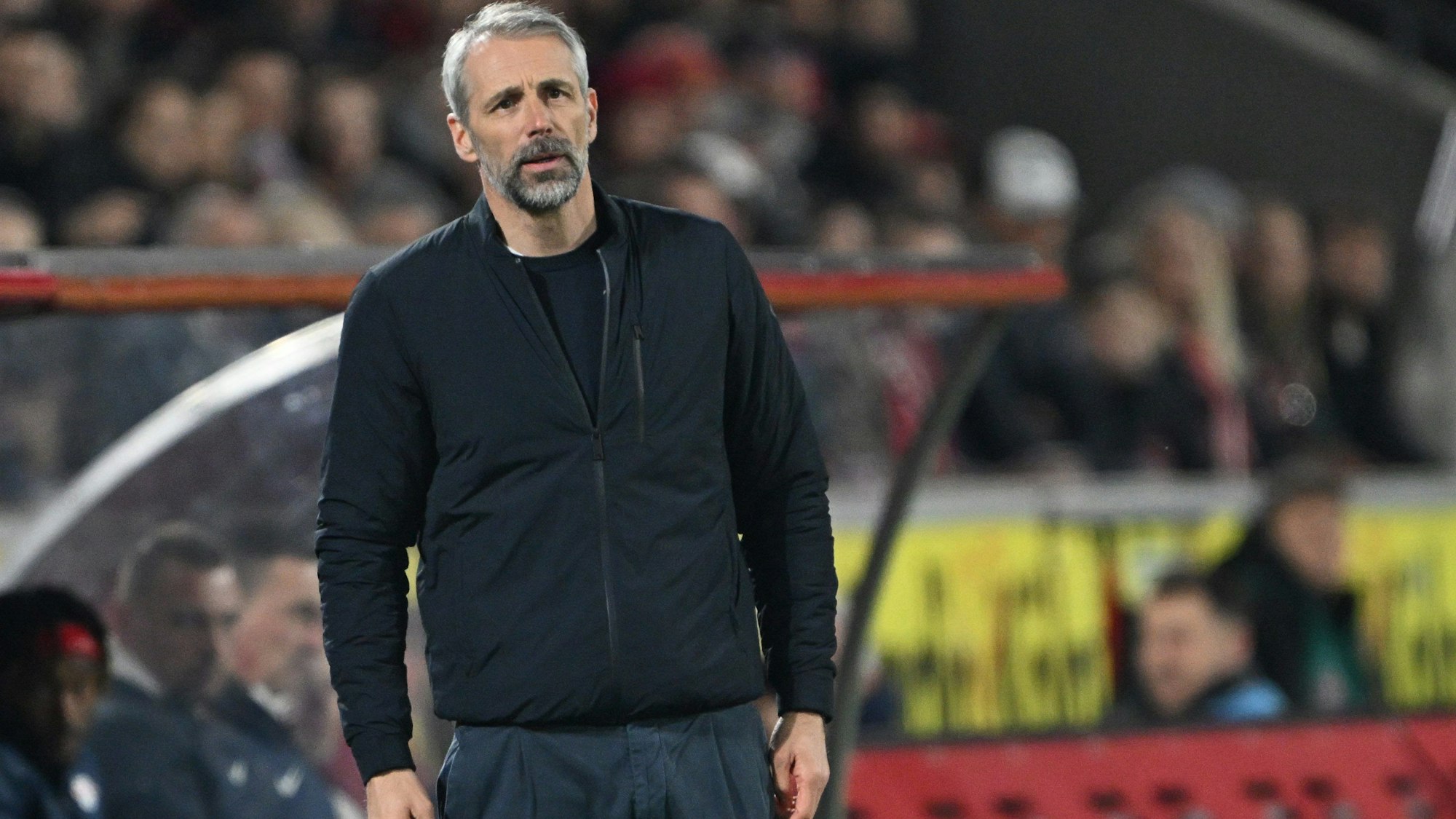 Leipzigs Coach Marco Rose bemühte sich am Freitag nach dem Spiel in Köln um Deeskalation.