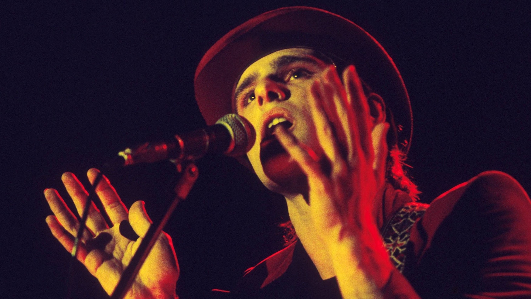 Steve Harley in den 1970er Jahren, als er Frontsänger bei Cockney Rebel war.