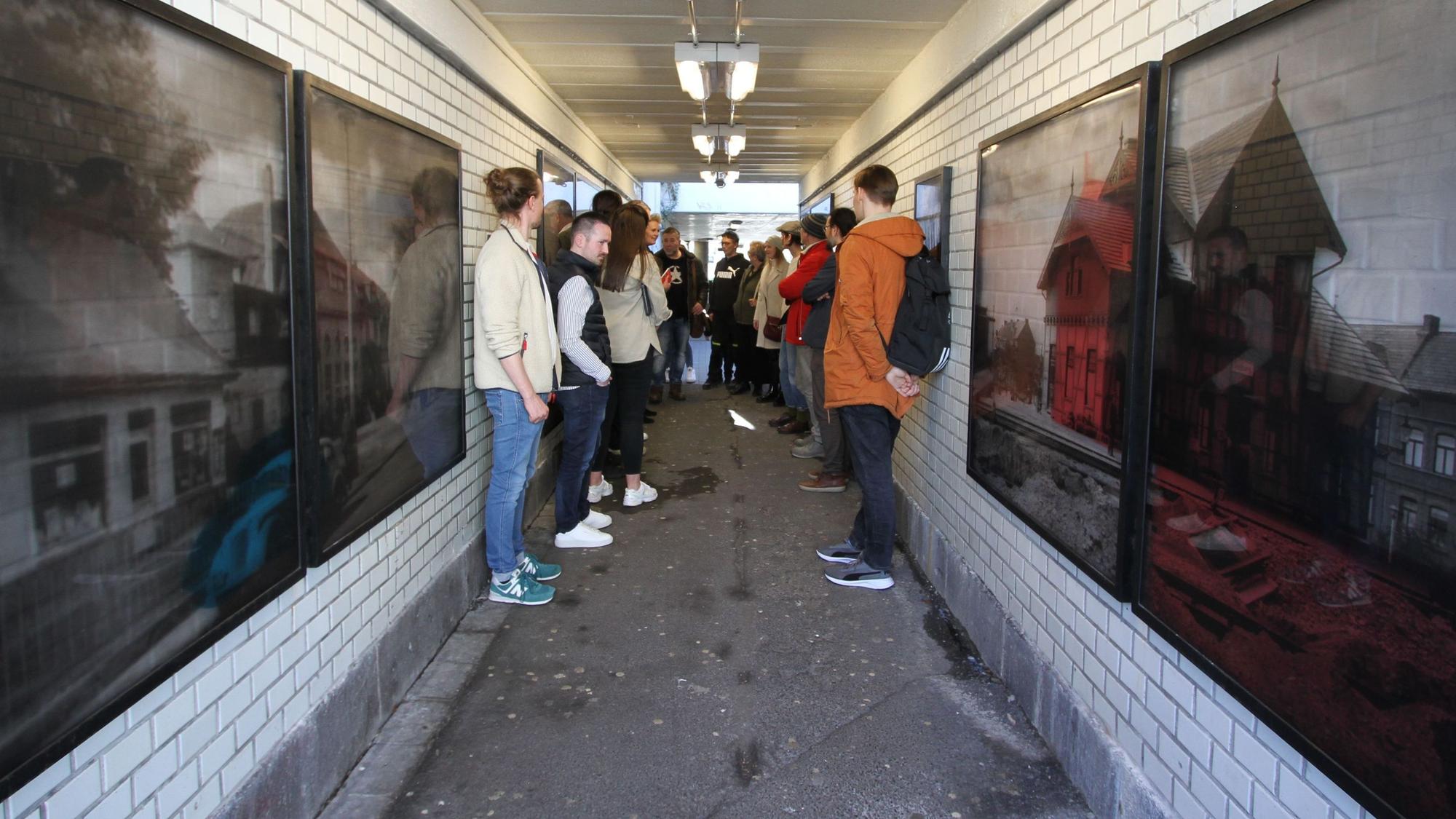 Kunst in der Bahnunterführung Mahrstraße von Katja Zander und Karl-Heinz Löbach