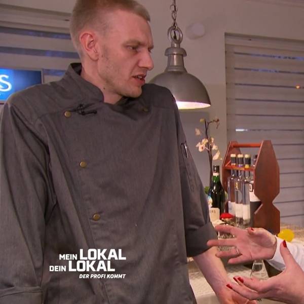 Lavinia Prösch diskutiert bei „Mein Lokal, Dein Lokal“ mit ihrem Chefkoch Stefan Jülich.