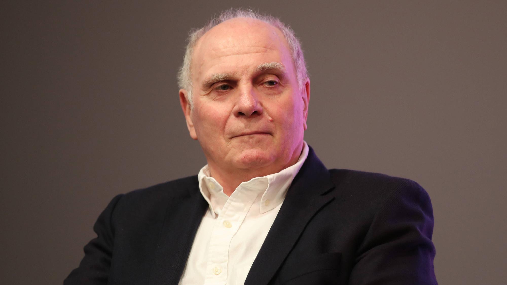 Uli Hoeneß, Ehrenpräsident des FC Bayern