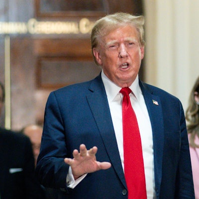 Donald Trump hat sich von Brexitvorkämpfer Nigel Farage interviewen lassen (Archivbild).