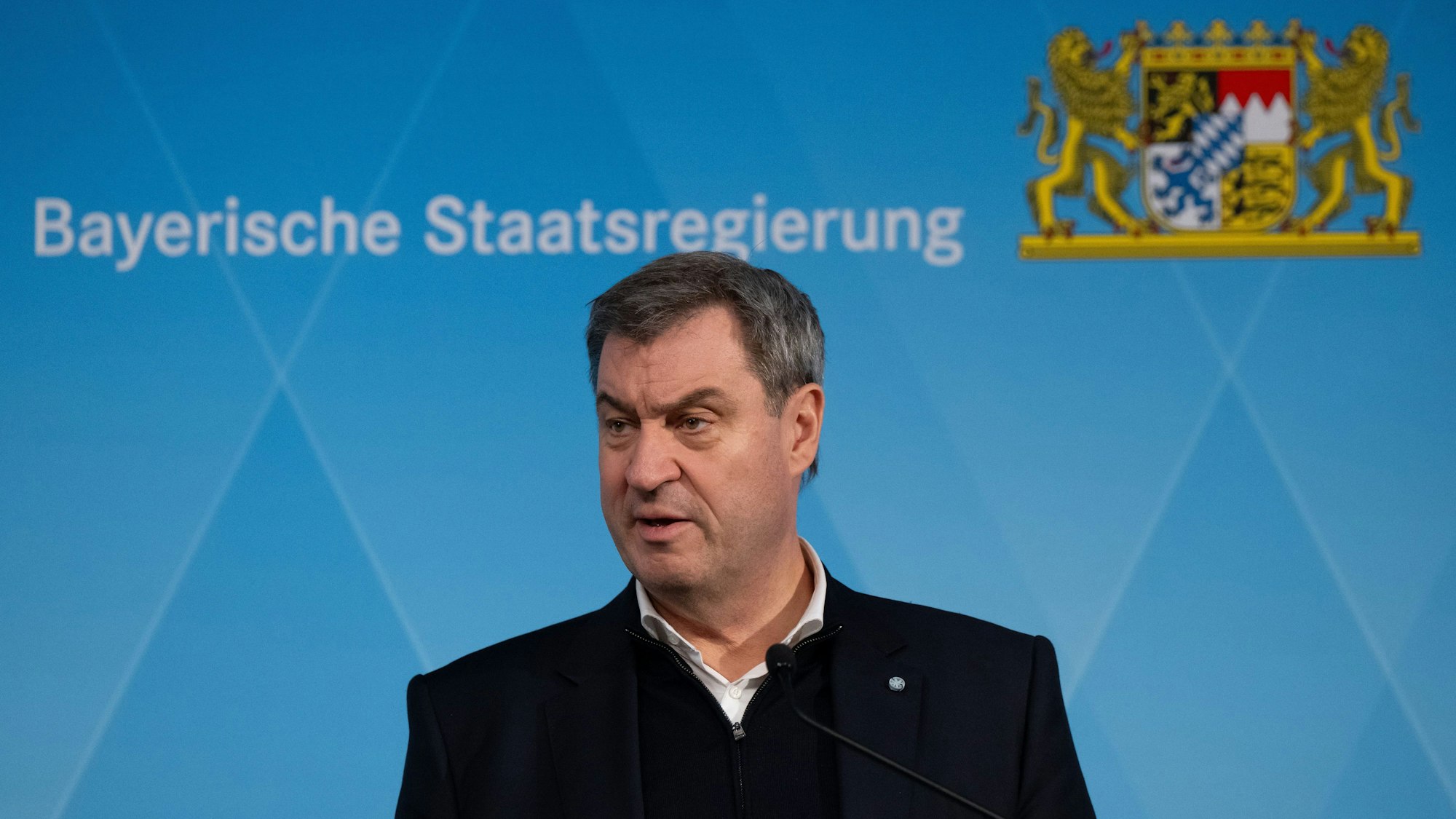 14.03.2024, Bayern, München: Markus Söder (CSU), Ministerpräsident von Bayern, nimmt nach dem Spitzengespräch ·Digitales Bayern· an einer Pressekonferenz teil. Bei dem Gespräch kamen Vertreter der Staatsregierung und der kommunalen Spitzenverbänden zusammen. Foto: Sven Hoppe/dpa +++ dpa-Bildfunk +++