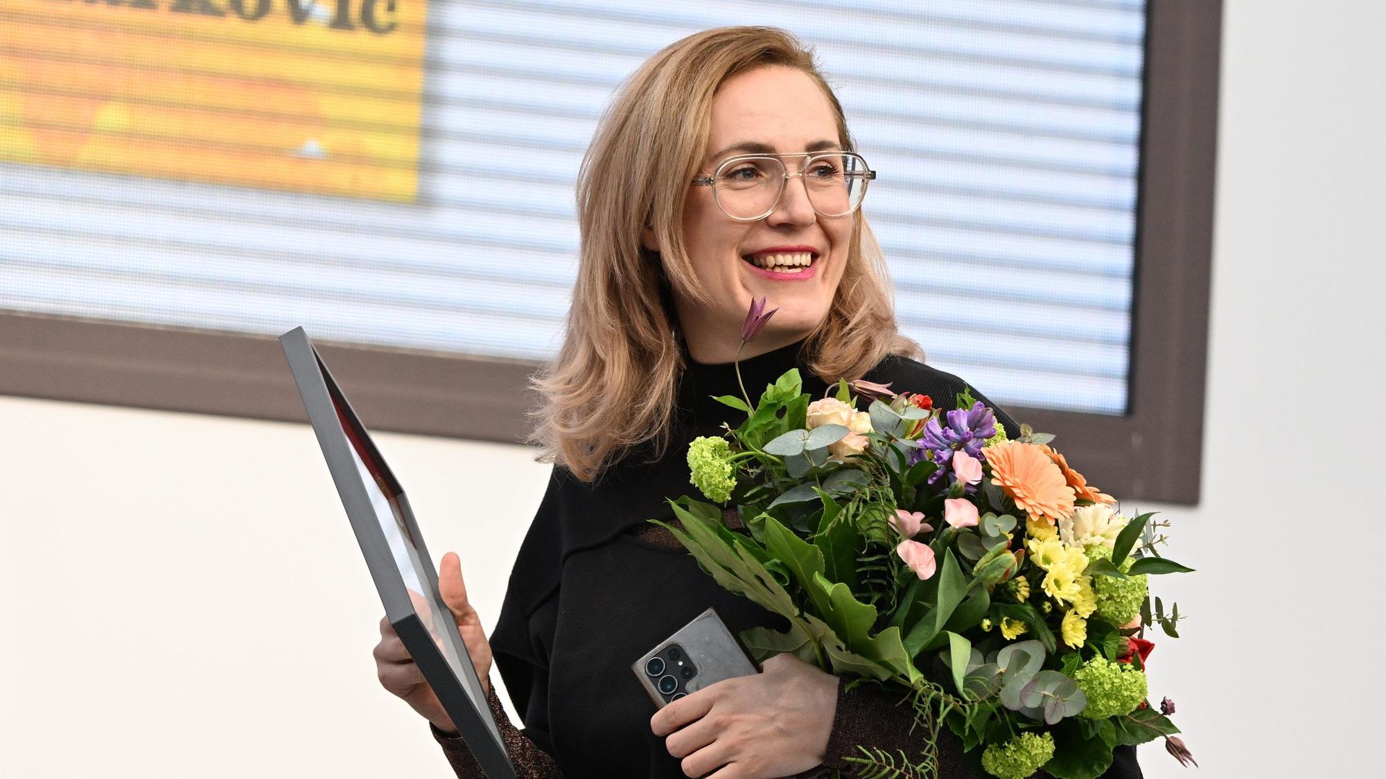 Barbi Markovi hat den Preis der Leipziger Buchmesse in der Kategorie Belletristik für ihr Buch „Minihorror“ gewonnen