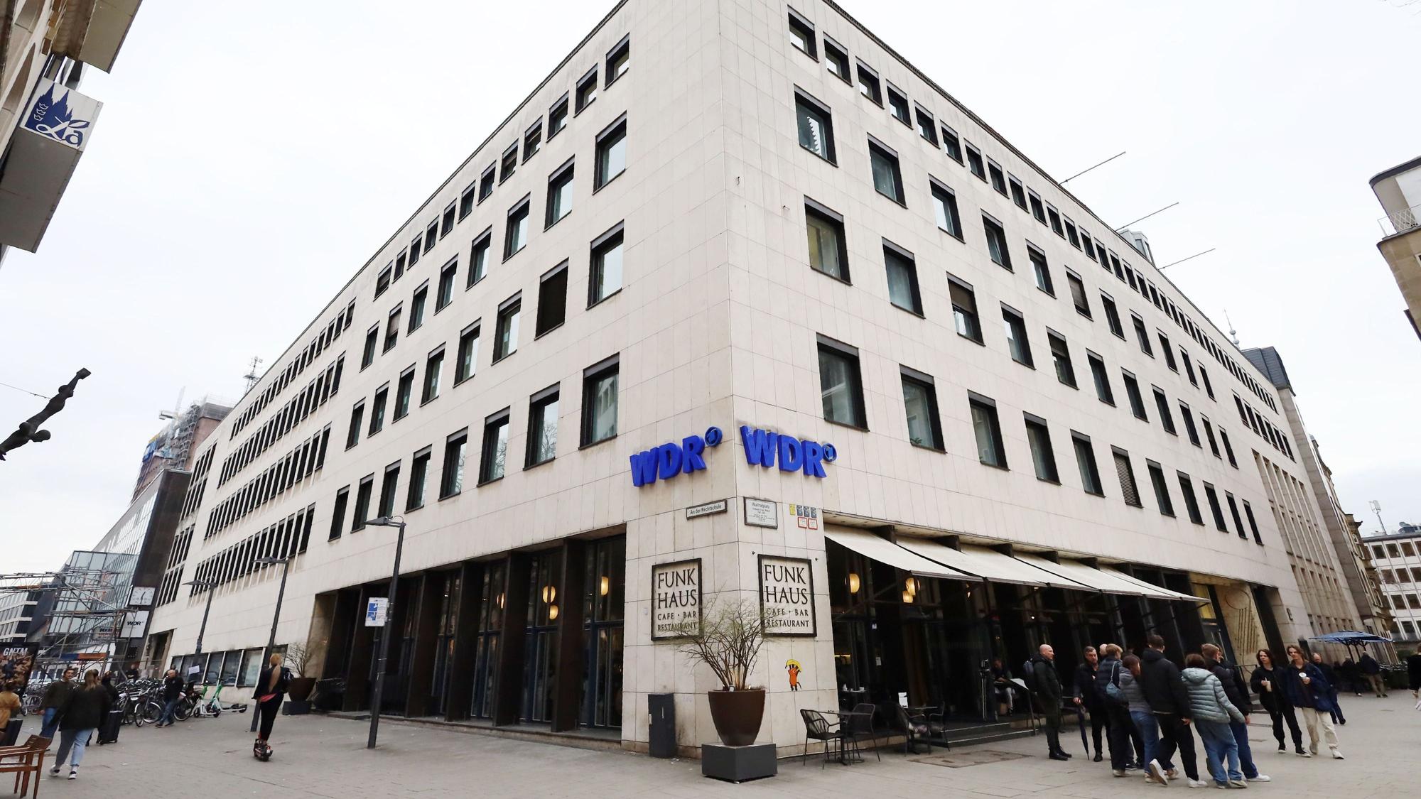 Das Funkhaus des WDR am Wallrafplatz.