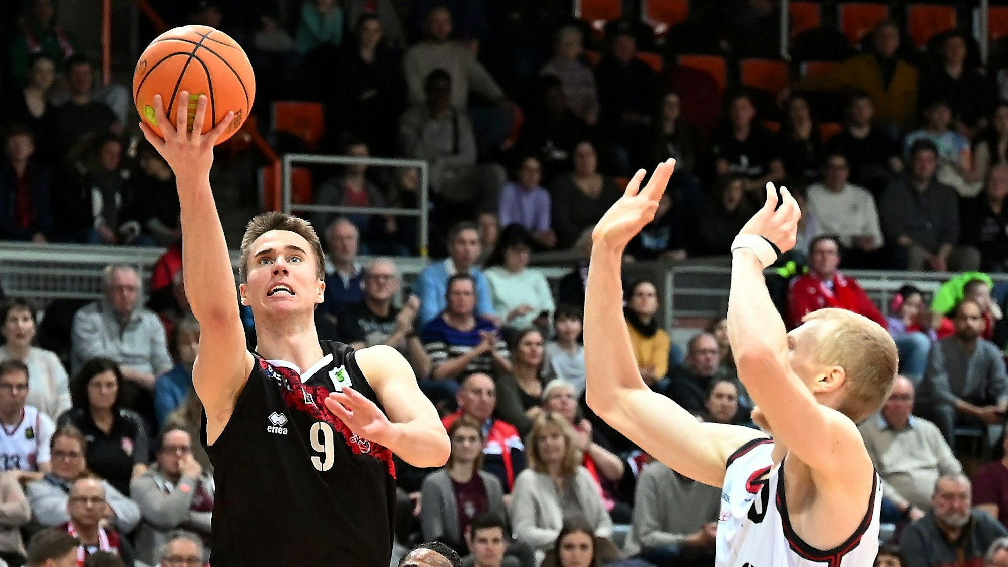 28.01.2024, Basketball-Bayer Giants - Wolmirstedt
links: Marius Stoll (Bayer)
Foto: Uli Herhaus
