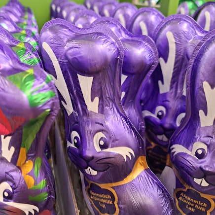 Der hinter Milka stehende Konzern Mondelez ist weiter in Russland am Mark