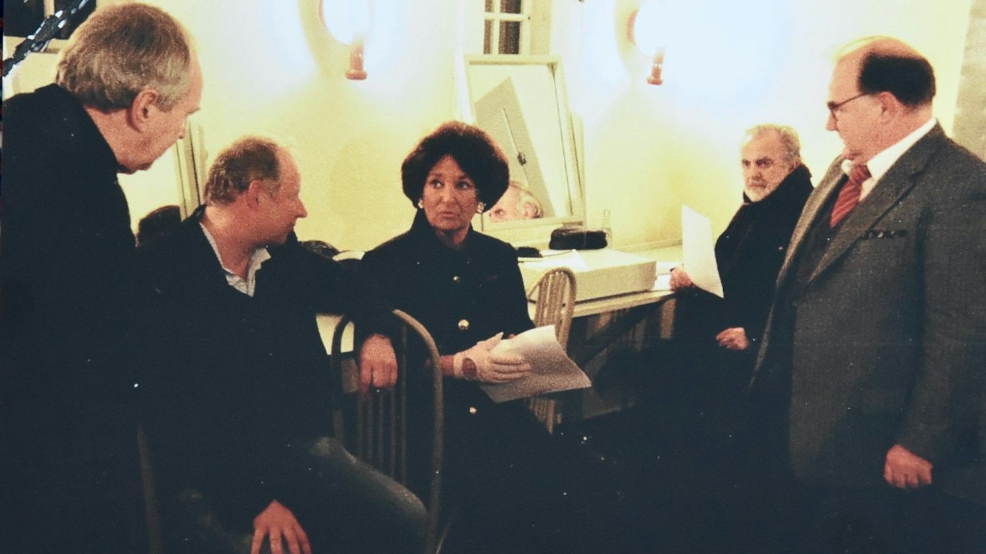 Edda Moser 2008 zwischen Otto Schenk, Axel Milberg, Maximilian Schell, Udo sammle (v.l.) Bild Moser