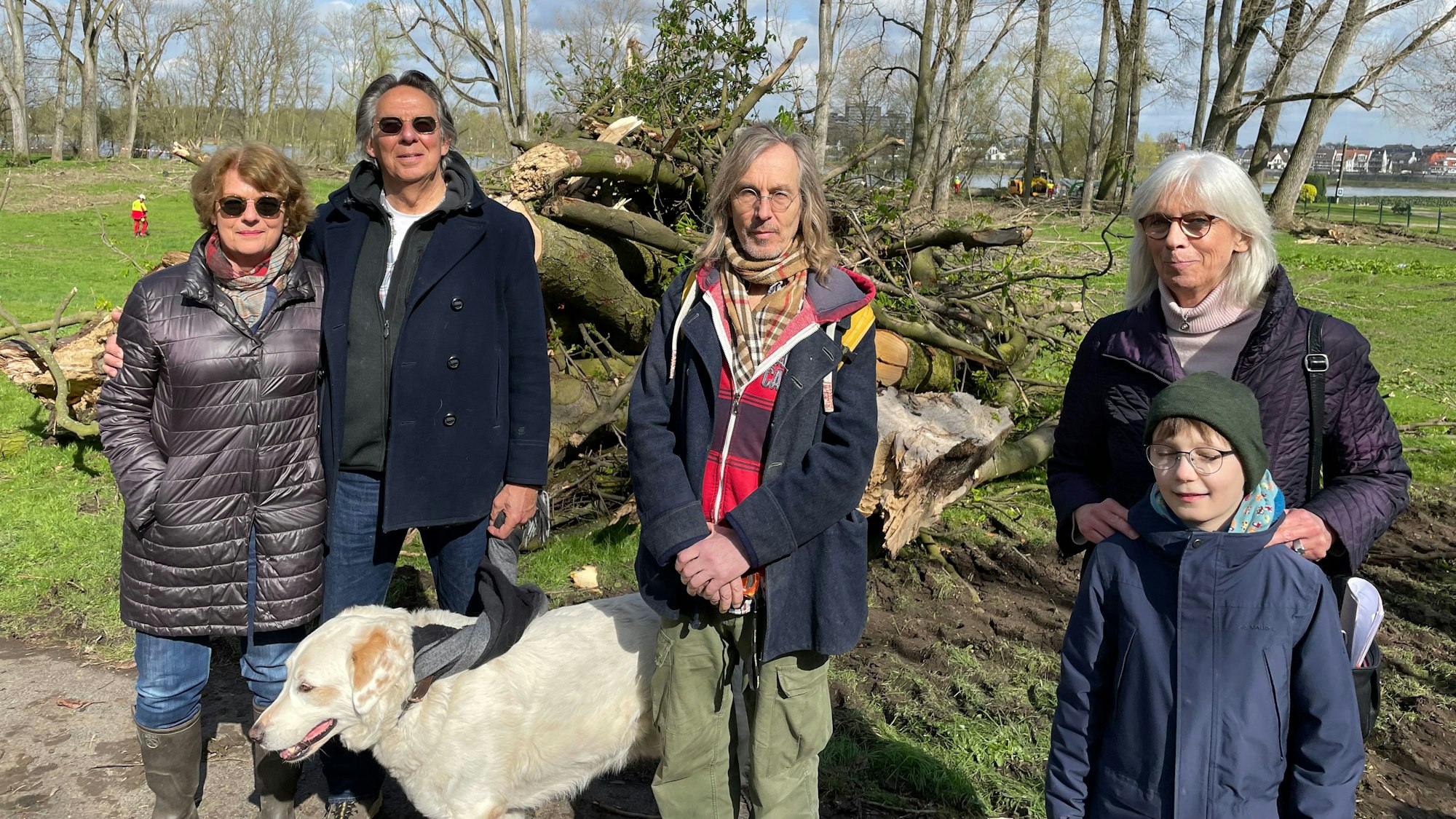 Bärbel Böcker, Christoph Loesch, Ottmar Lattorf und Susanne Rössler von der Bürgerinitiative „Kölsche Baumschützer“