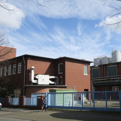Die ehemalige Molkerei an der Geldernstraße sowie der Schlachthof an der Liebigstraße sollen erhalten und im neuen Liebig-Quartier umgenutzt werden.