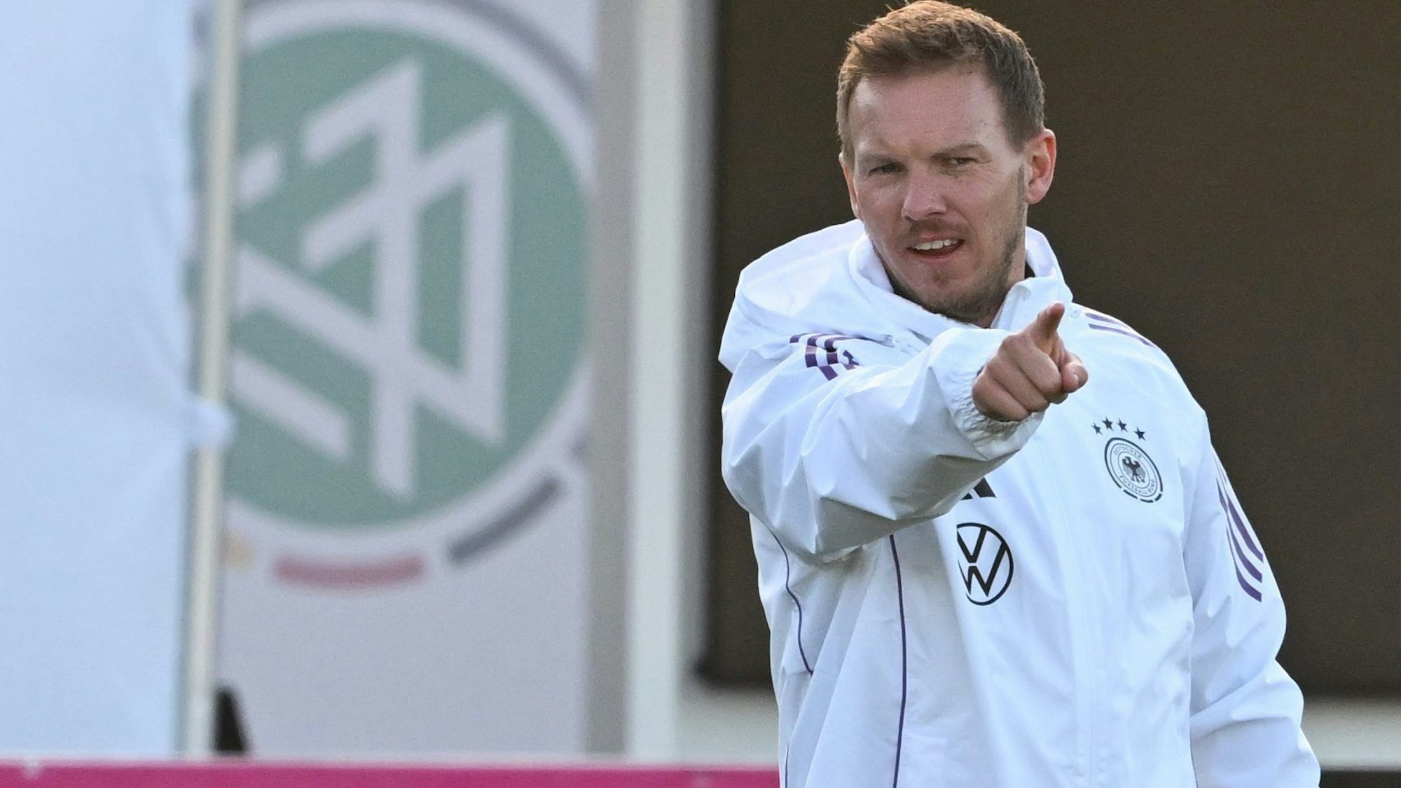 25.03.2024, Hessen, Frankfurt/M.: Fußball: Nationalmannschaft, Abschlusstraining auf dem DFB-Campus. Bundestrainer Julian Nagelsmann nimmt am Abschlusstraining teil. Die DFB-Auswahl trifft am 26.03.2024 auf das Team aus den Niederlanden. Foto: Arne Dedert/dpa +++ dpa-Bildfunk +++